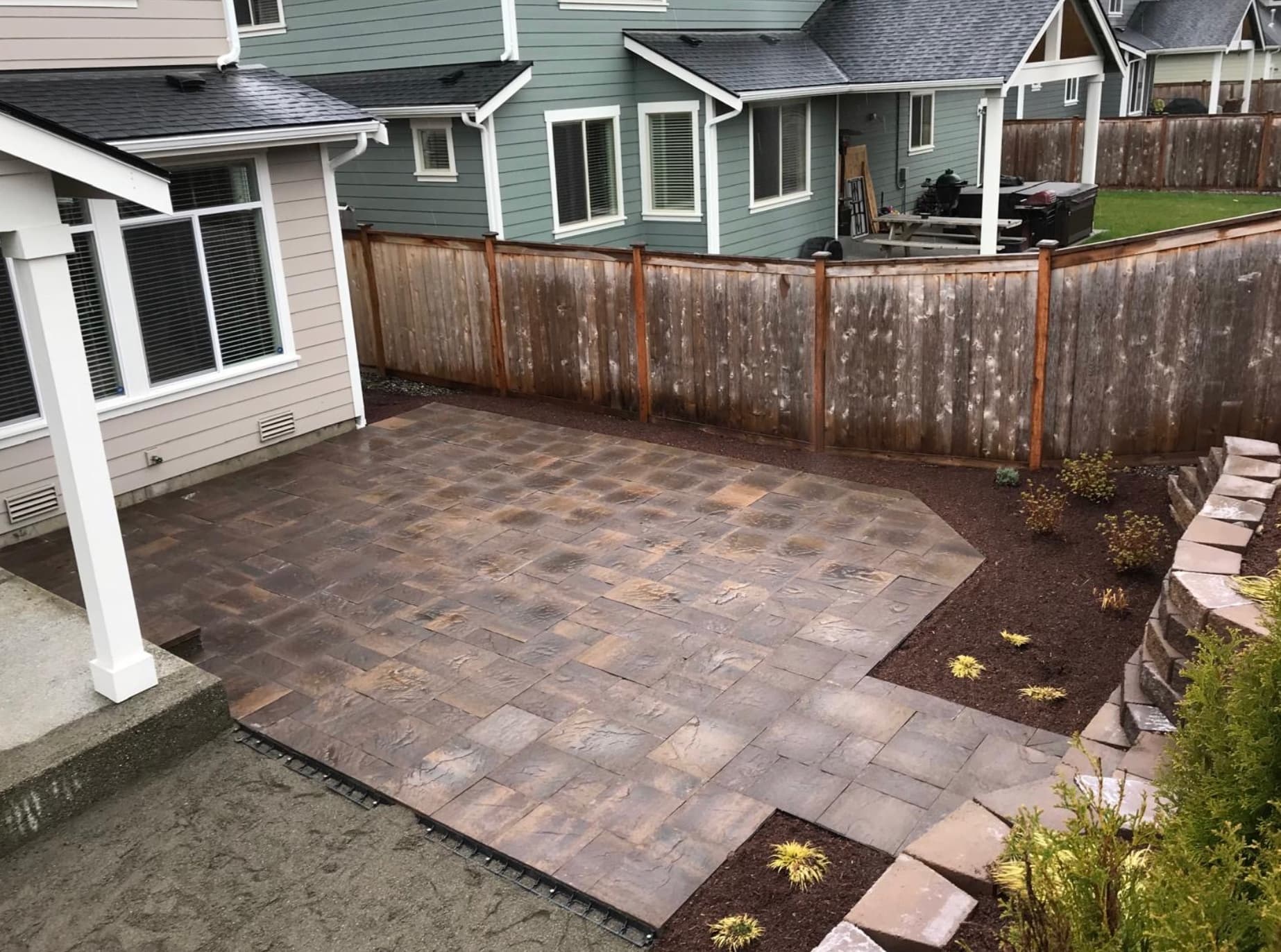 Paver patio close-up view with clean edge detailing in Tacoma WA